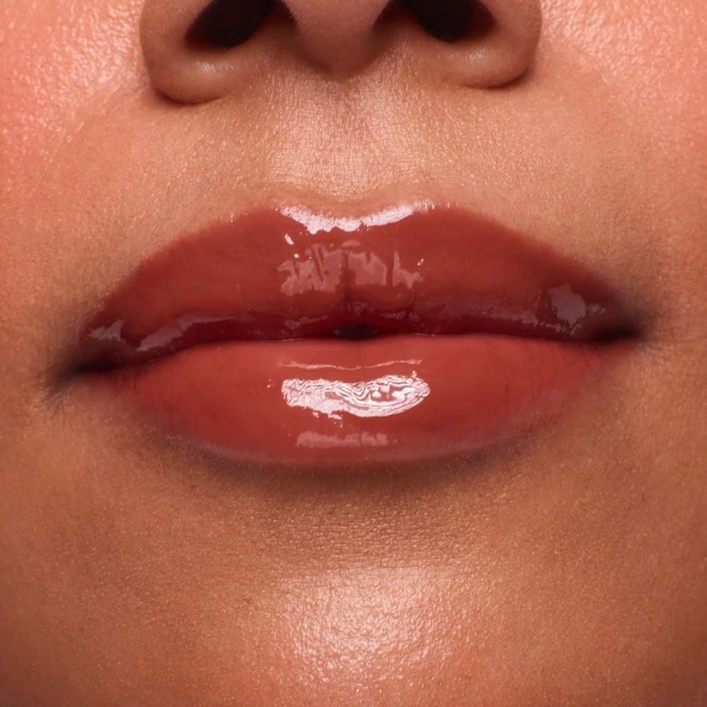 Stila💄HOST PICK💄 Plumping Lip Glaze- Cinnamon. Brand New. - Picture 3 of 8